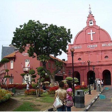 Great Atlantis Homestay Melaka エクステリア 写真