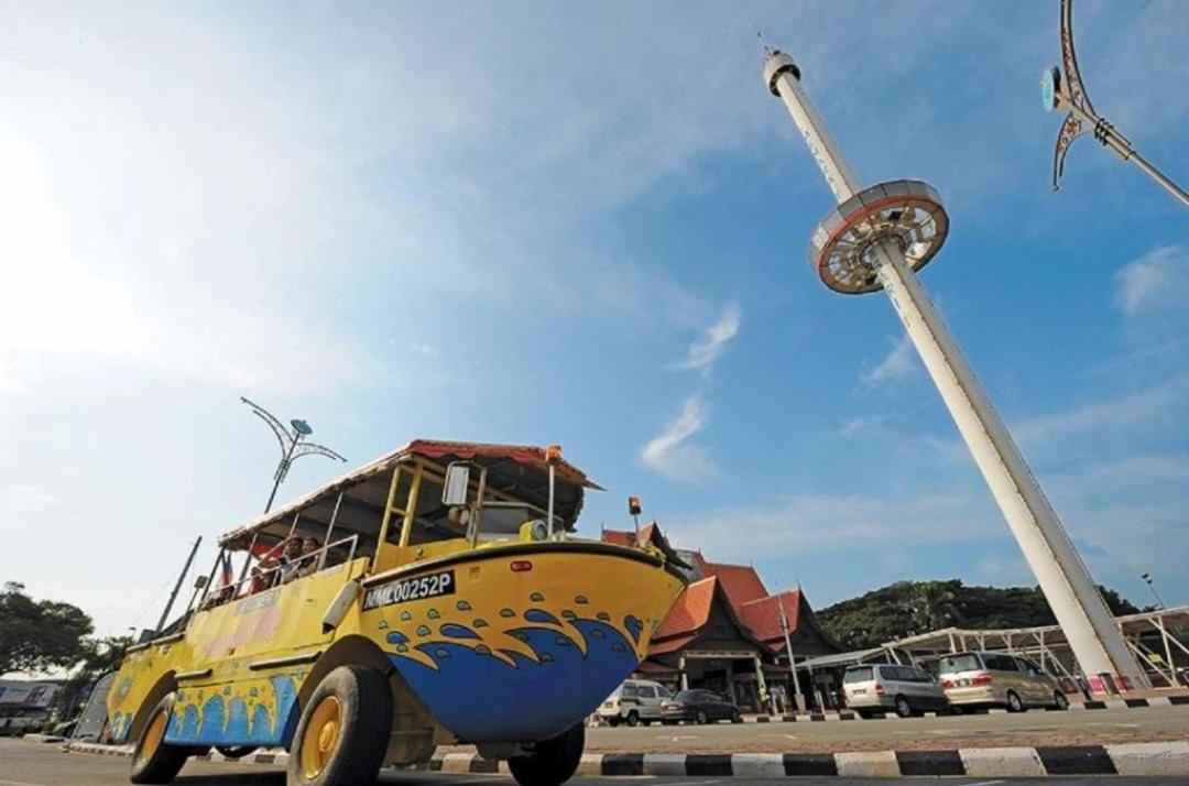 Great Atlantis Homestay Melaka エクステリア 写真